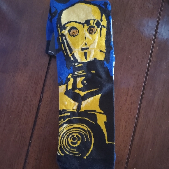 NWT Star Wars Droids Men's Socks. Size 6-12. - Picture 2 of 4